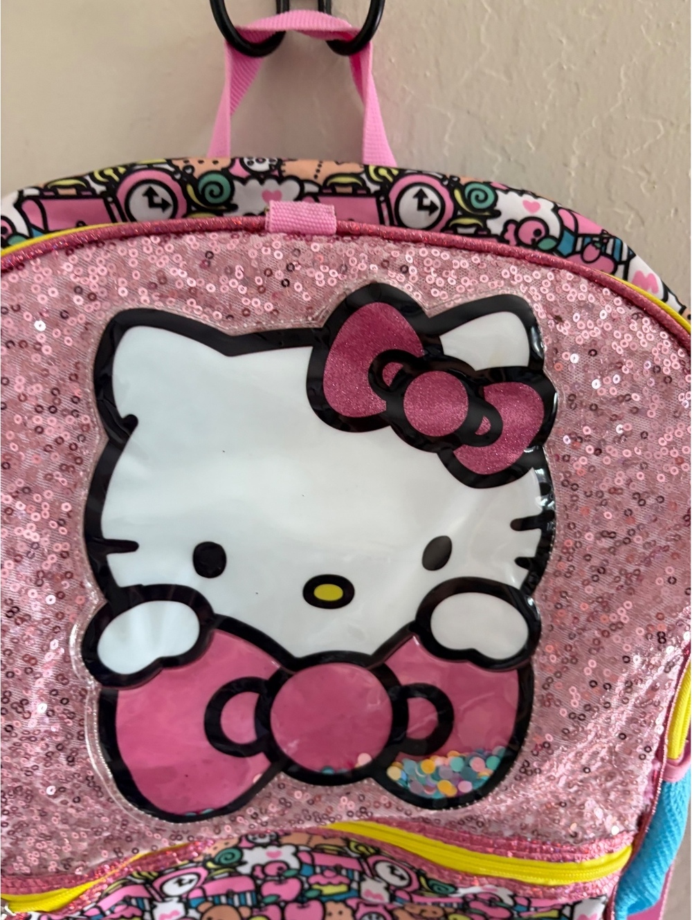 Hello Kitty backpack - Picture 2 of 9